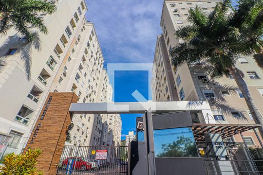 Fachada de apartamento à venda com 2 quartos, 47m² em Morro Santana, Porto Alegre