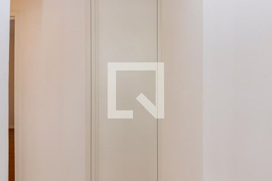 Corredor de apartamento para alugar com 3 quartos, 154m² em Gutierrez, Belo Horizonte