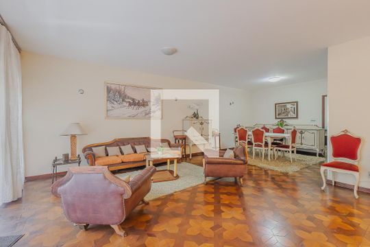 Sala de casa à venda com 3 quartos, 354m² em Boaçava, São Paulo