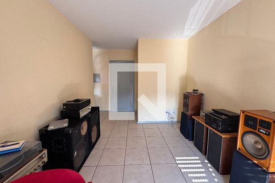 Sala de apartamento à venda com 1 quarto, 40m² em São Miguel, São Leopoldo
