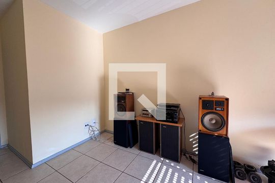 Sala de apartamento para alugar com 1 quarto, 40m² em São Miguel, São Leopoldo