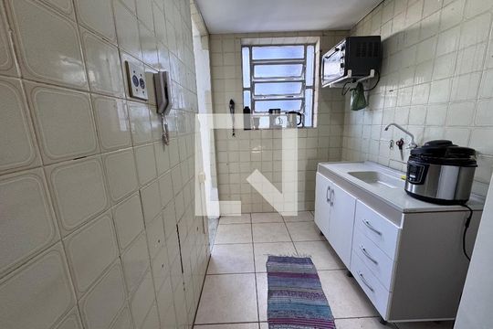 Cozinha de apartamento para alugar com 1 quarto, 40m² em São Miguel, São Leopoldo