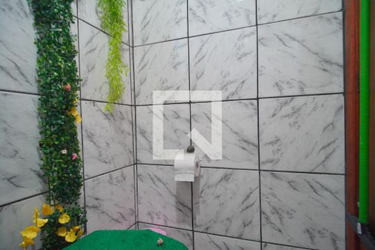 Banheiro 2 de casa à venda com 2 quartos, 100m² em Rondônia, Novo Hamburgo