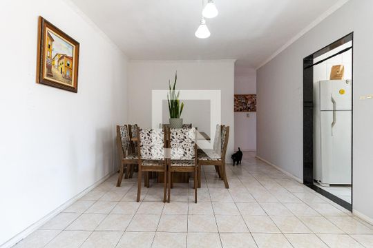 Sala de apartamento para alugar com 3 quartos, 90m² em Jardim Patente, São Paulo