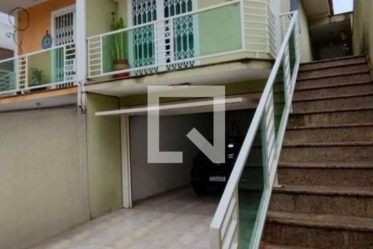 Casa para alugar com 2 quartos, 320m² em Vila Mazzei, São Paulo