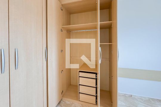 Quarto de apartamento à venda com 2 quartos, 81m² em Cambuci, São Paulo