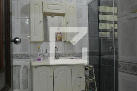 Banheiro Social de casa à venda com 4 quartos, 340m² em Vila Bela Vista, Santo André