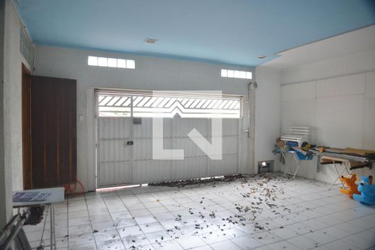 Garagem de casa à venda com 4 quartos, 340m² em Vila Bela Vista, Santo André