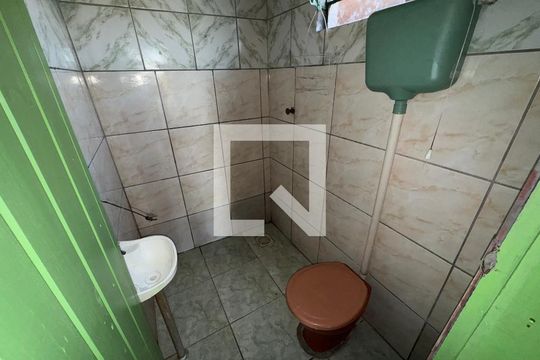 Banheiro de apartamento para alugar com 2 quartos, 69m² em Scharlau, São Leopoldo