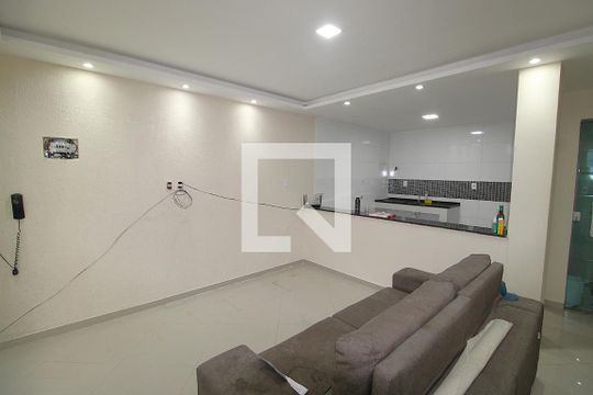 Sala de casa para alugar com 2 quartos, 100m² em Vila Valqueire, Rio de Janeiro