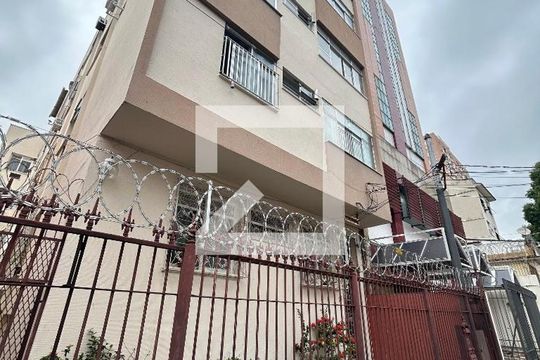 Fachada de apartamento à venda com 2 quartos, 81m² em Sampaio, Rio de Janeiro