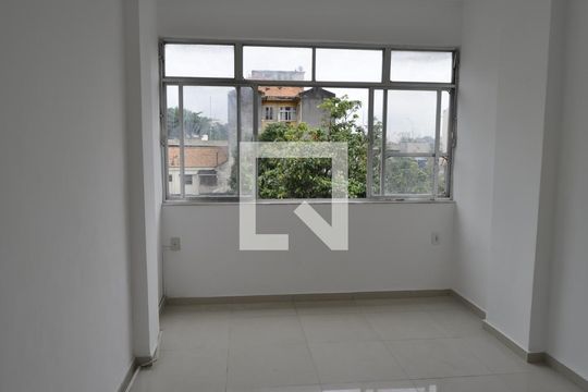 Apartamento à venda com 2 quartos, 81m² em Sampaio, Rio de Janeiro