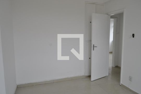Quarto 1 de apartamento à venda com 2 quartos, 81m² em Sampaio, Rio de Janeiro