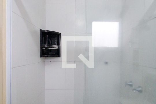 Banheiro de apartamento para alugar com 2 quartos, 52m² em Jardim Monte Kemel, São Paulo