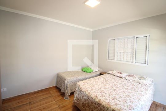 Quarto 1 de casa à venda com 3 quartos, 181m² em Jardim Centenario, São Paulo