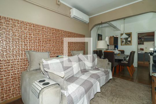 Sala de apartamento à venda com 2 quartos, 70m² em Passo D’areia, Porto Alegre