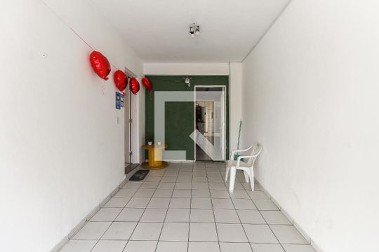 Area comum de casa para alugar com 3 quartos, 162m² em Conjunto Residencial José Bonifácio, São Paulo