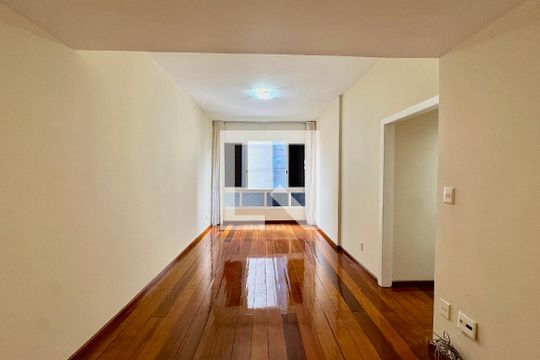 Sala de apartamento para alugar com 2 quartos, 70m² em Centro, Rio de Janeiro