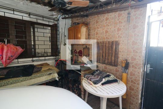 Garagem de casa à venda com 6 quartos, 440m² em Cristal, Porto Alegre