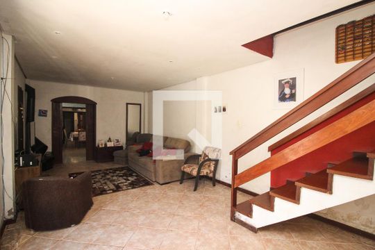 Sala 2 de casa à venda com 6 quartos, 440m² em Cristal, Porto Alegre