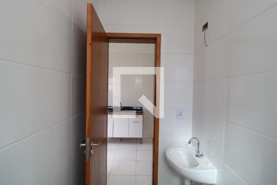 Banheiro de apartamento para alugar com 2 quartos, 42m² em Vila Formosa, São Paulo