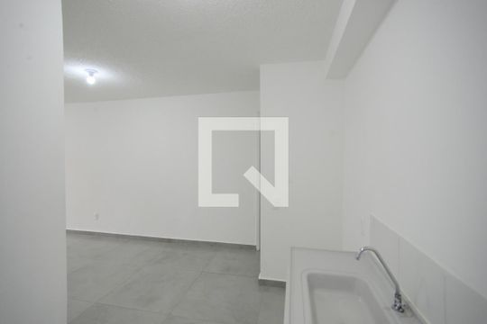 Cozinha  de apartamento para alugar com 2 quartos, 54m² em Liberdade, São Paulo