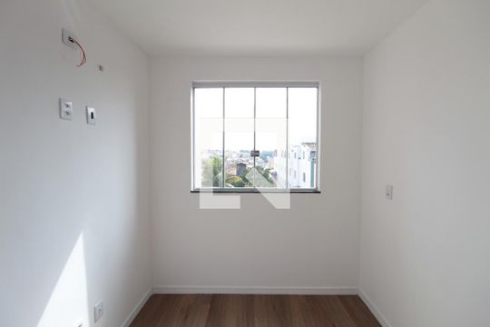 Quarto de apartamento para alugar com 2 quartos, 60m² em Santa Branca, Belo Horizonte
