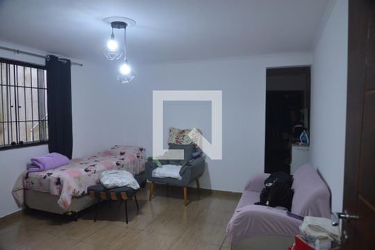 Quarto 1 de casa à venda com 5 quartos, 340m² em Vila Camilópolis, Santo André