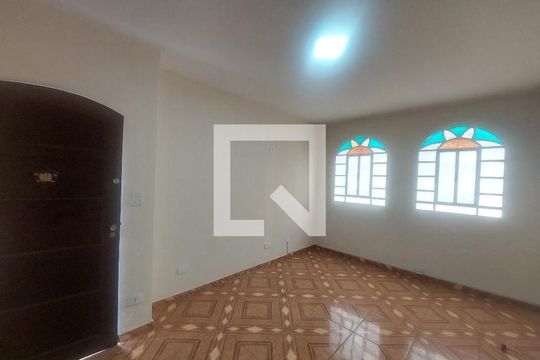 Casa à venda com 3 quartos, 240m² em Socorro, São Paulo
