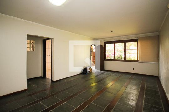 Casa para alugar com 5 quartos, 230m² em Tristeza, Porto Alegre