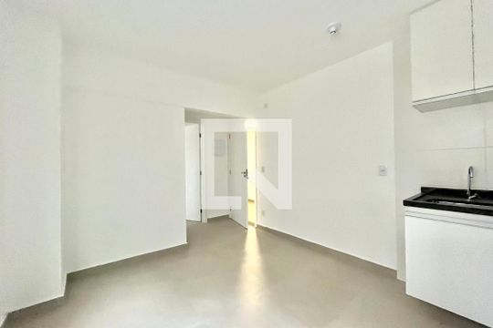 Sala de apartamento para alugar com 1 quarto, 30m² em Jardim Oriental, São Paulo