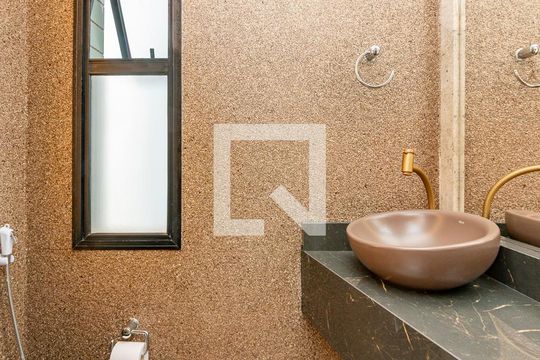 Lavabo de apartamento para alugar com 4 quartos, 140m² em Belvedere, Belo Horizonte