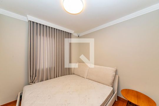Quarto 3 de apartamento para alugar com 4 quartos, 140m² em Belvedere, Belo Horizonte
