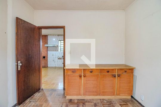 Quarto 3 de casa à venda com 3 quartos, 300m² em Passo das Pedras, Porto Alegre