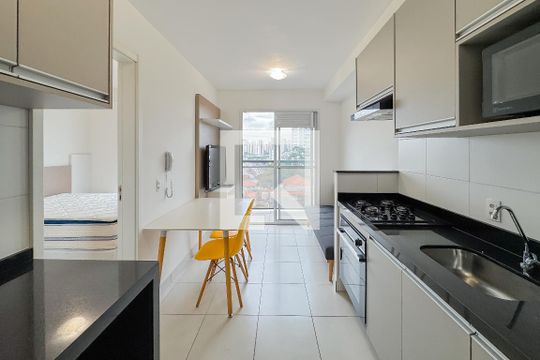 Apartamento para alugar com 1 quarto, 27m² em Jardim da Gloria, São Paulo