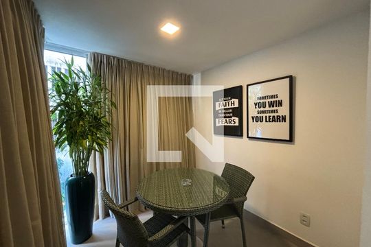 Quarto de apartamento à venda com 1 quarto, 91m² em Copacabana, Rio de Janeiro