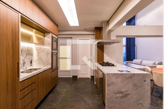 Cozinha  de apartamento à venda com 2 quartos, 138m² em Vila Andrade, São Paulo