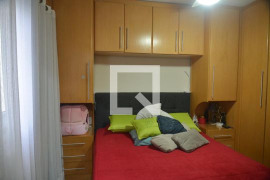 Suíte de apartamento para alugar com 2 quartos, 69m² em Vila Alzira, Santo André