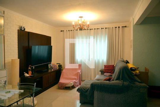 Apartamento para alugar com 2 quartos, 69m² em Vila Alzira, Santo André