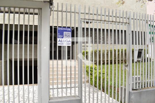 Plaquinha de apartamento para alugar com 1 quarto, 40m² em Bigorrilho, Curitiba
