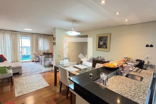 Sala  de apartamento à venda com 2 quartos, 100m² em Jardim, Santo André