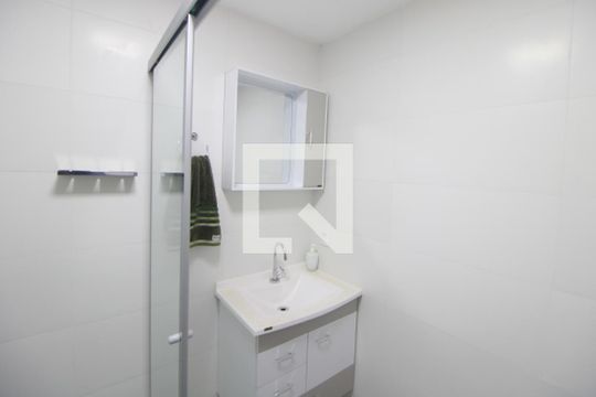 Banheiro de apartamento para alugar com 2 quartos, 43m² em Tucuruvi, São Paulo