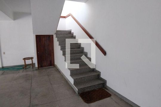 Casa à venda com 4 quartos, 244m² em Icaraí, Niterói