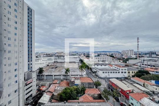 Vista da Sala/Cozinha de apartamento para alugar com 1 quarto, 27m² em Belenzinho, São Paulo