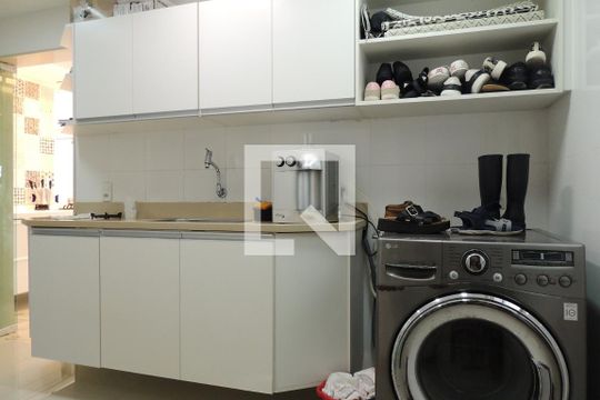 Área de Serviço de casa de condomínio à venda com 3 quartos, 441m² em Anil, Rio de Janeiro