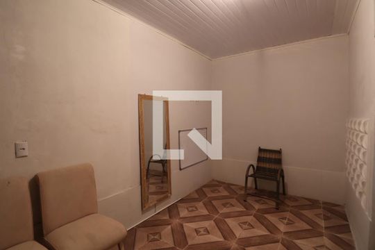 Quarto de kitnet/studio para alugar com 1 quarto, 25m² em Mathias Velho, Canoas
