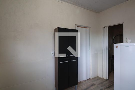 Sala/Cozinha de kitnet/studio para alugar com 1 quarto, 25m² em Mathias Velho, Canoas
