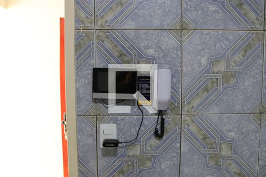 Cozinha e Área de Serviço de apartamento para alugar com 2 quartos, 60m² em Setor Bueno, Goiânia