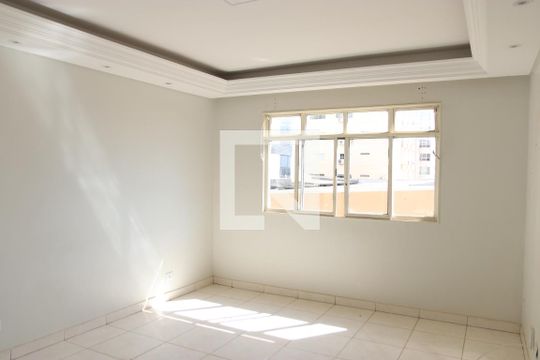 Apartamento para alugar com 2 quartos, 60m² em Setor Bueno, Goiânia