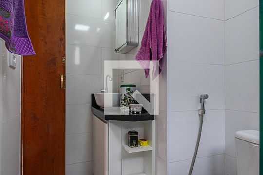 Banheiro de apartamento à venda com 1 quarto, 37m² em Perdizes, São Paulo